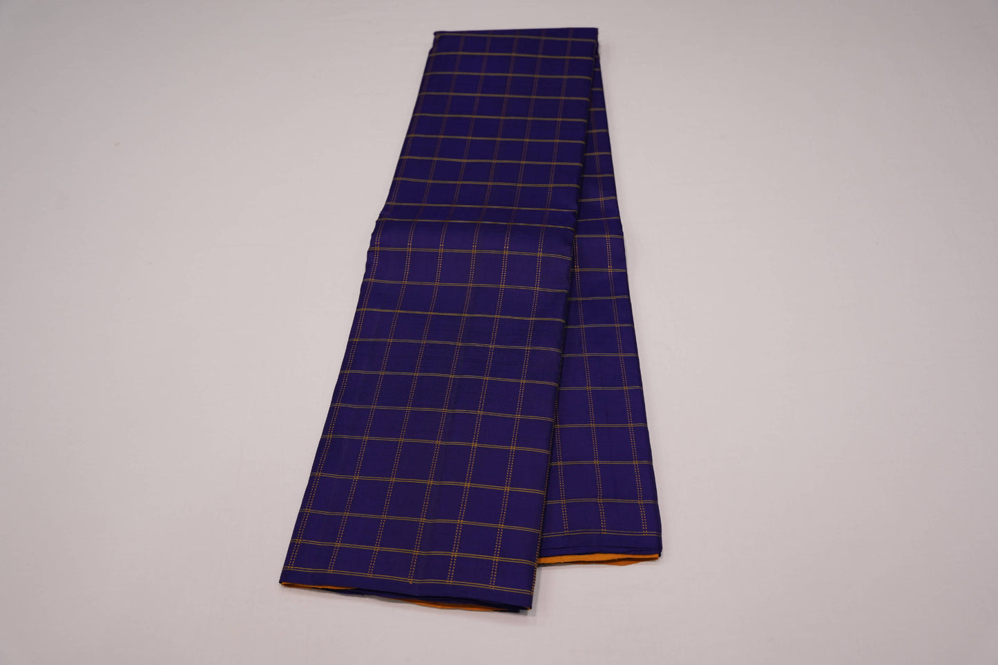 Borderless checked vintage kanchipuram silk saree