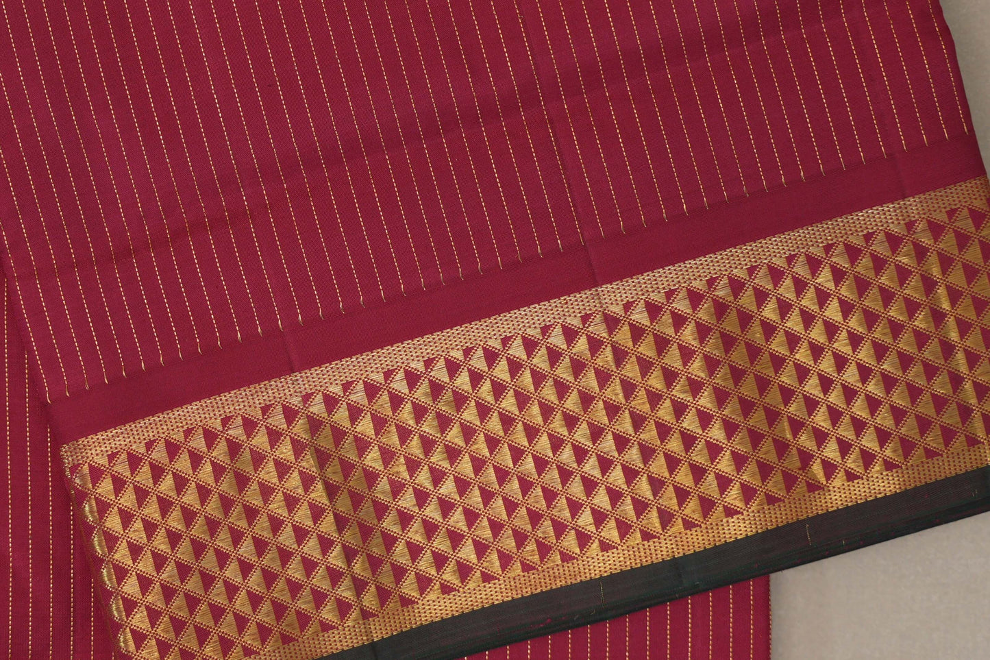 Maroon Ten Yards Silk Saree by Shreenivas Silks PSSR019560