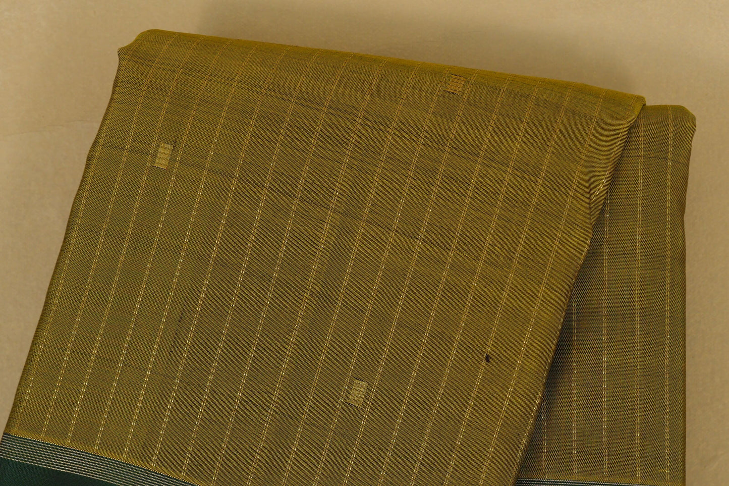 Olive Mustard Vintage Kanjivaram Silk Saree body zoom