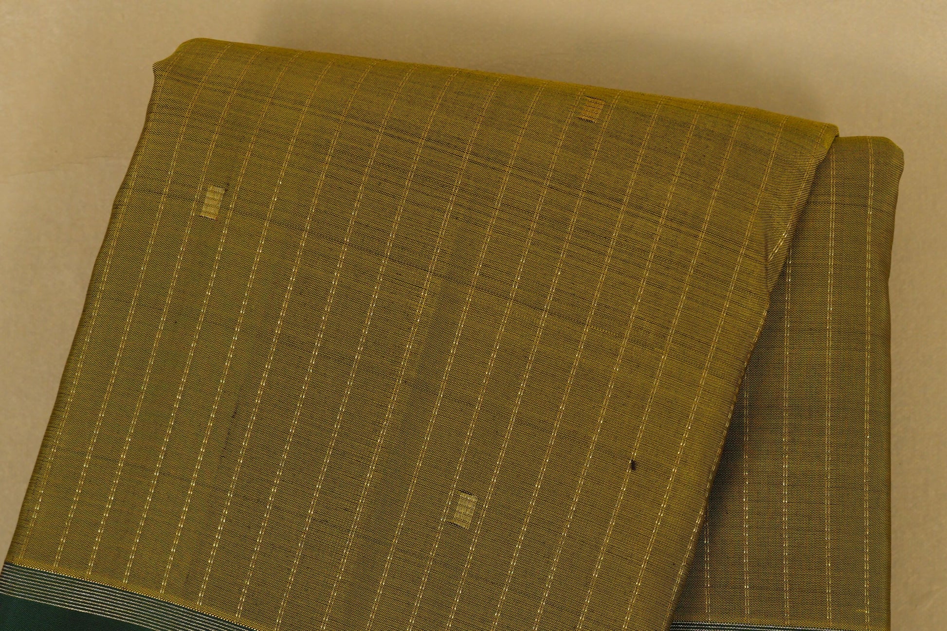 Olive Mustard Vintage Kanjivaram Silk Saree body zoom