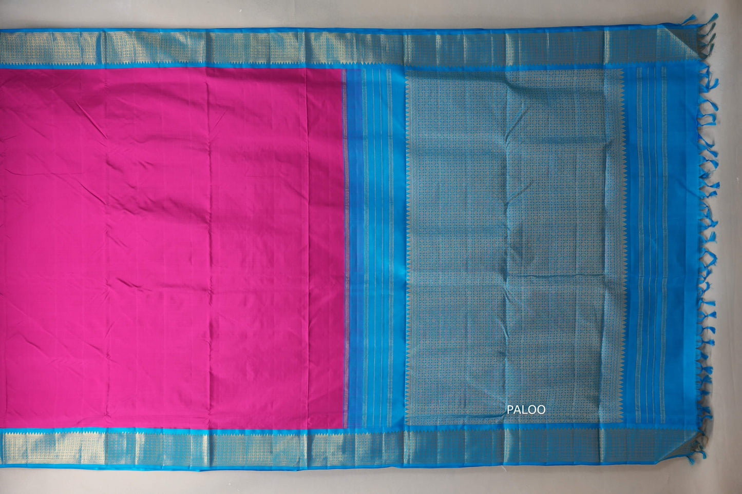 Bright Rani Pink with aqua blue borders Ten Yards Silk Saree by Shreenivas Silks PSSR019565