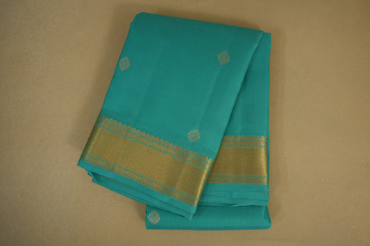 folded Rama Green Light Weight Kanchipuram Silk Saree  