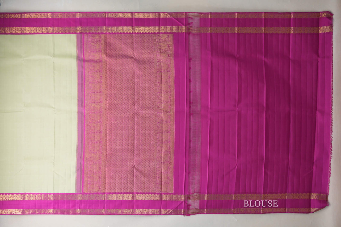Pastel Pistachio Green with Bright Magenta Rettai Pettu Borders Vintage Kanjivaram Silk Saree blouse