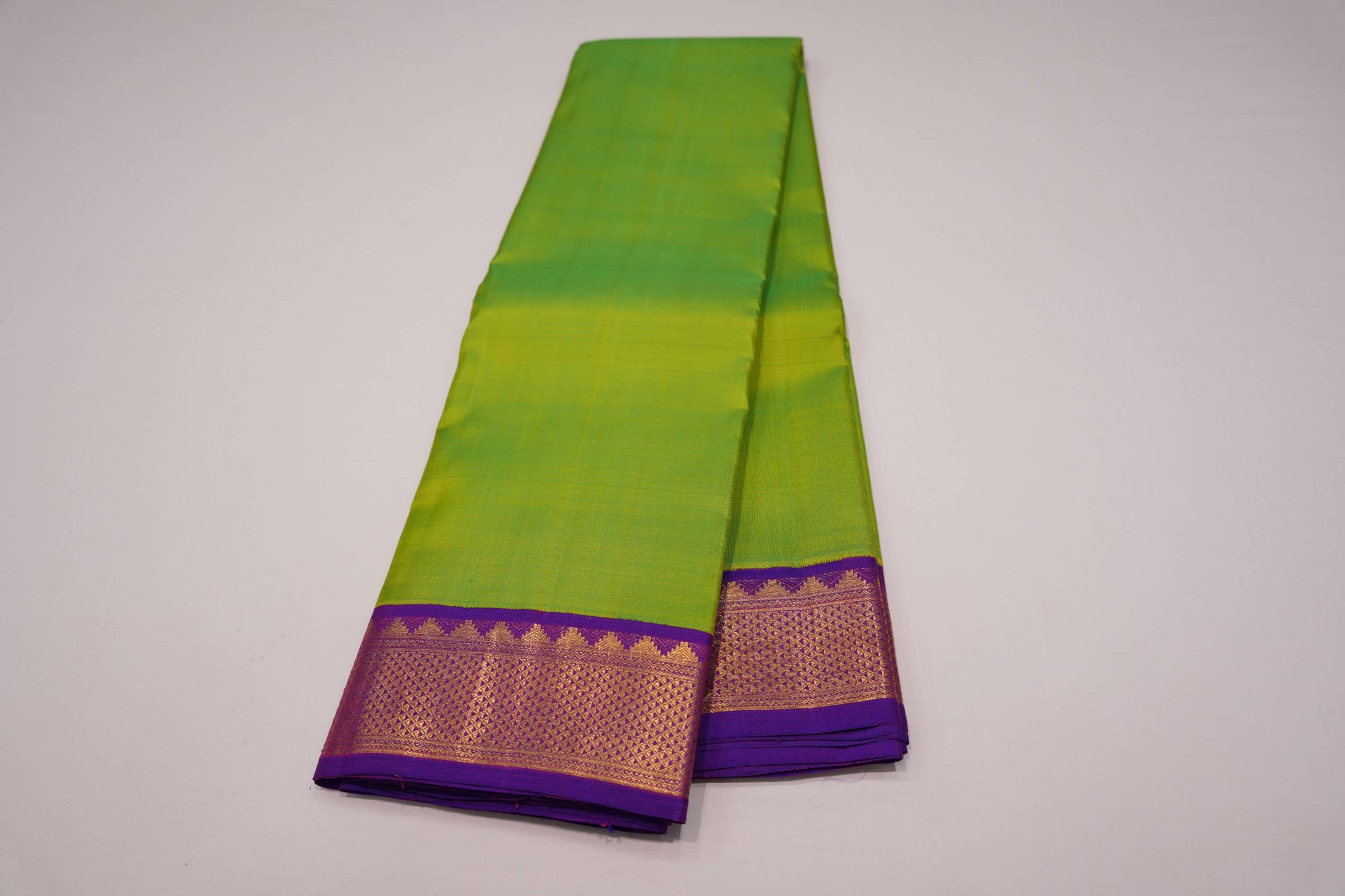 Online vintage kanchipuram silk saree