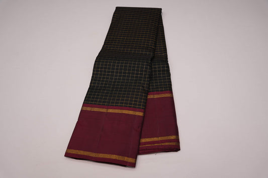 Checked vintage kanchipuram silk saree