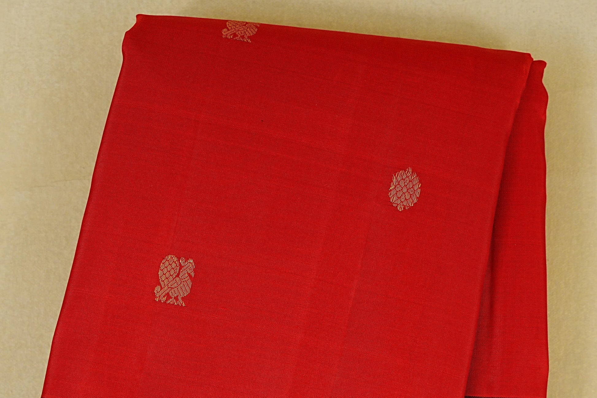Bright Red Vintage Kanjivaram Silk Saree  body zoom