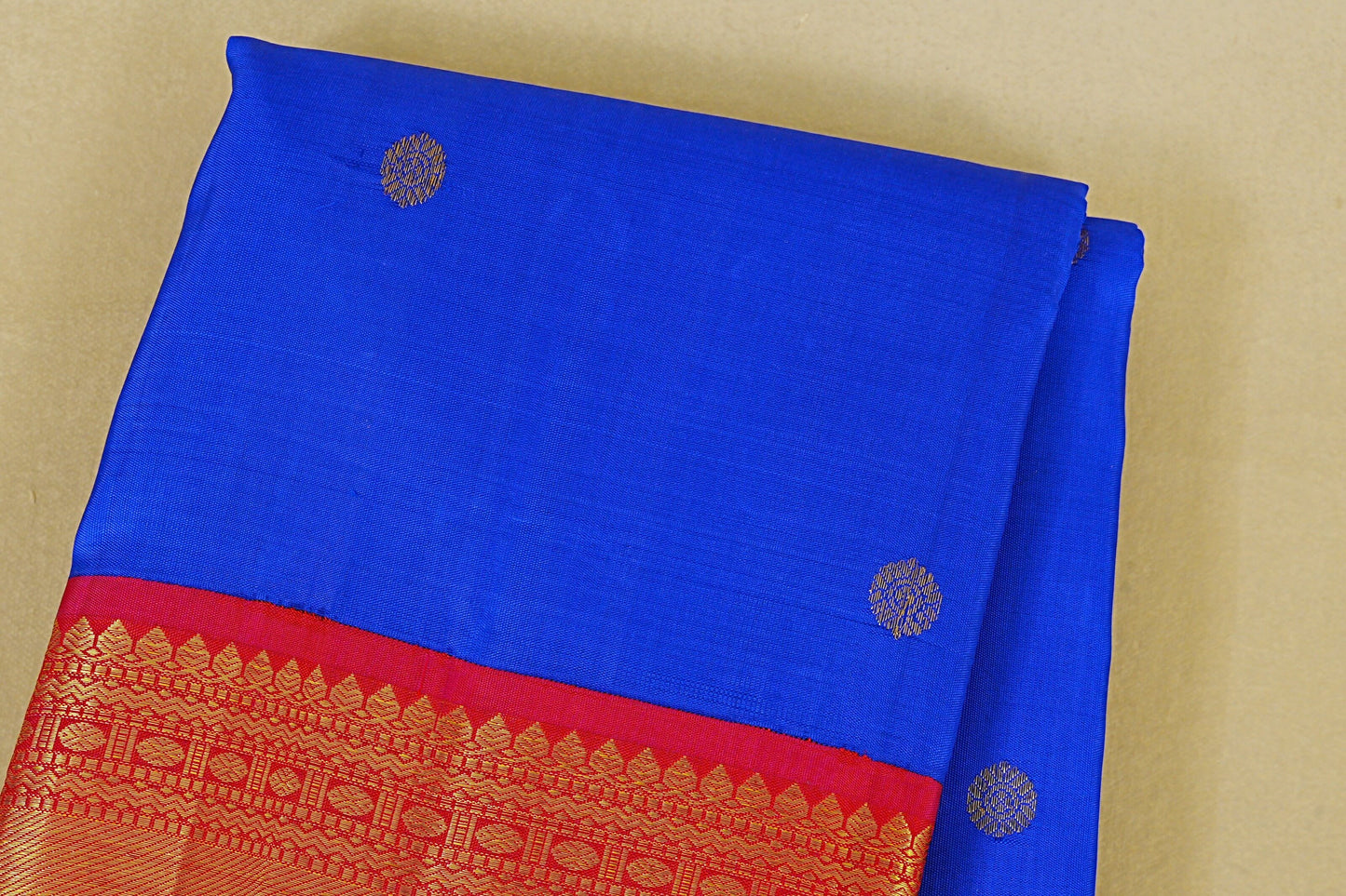 Royal Blue with Reddish Pink Borders Vintage Kanjivaram Silk Saree  body zoom