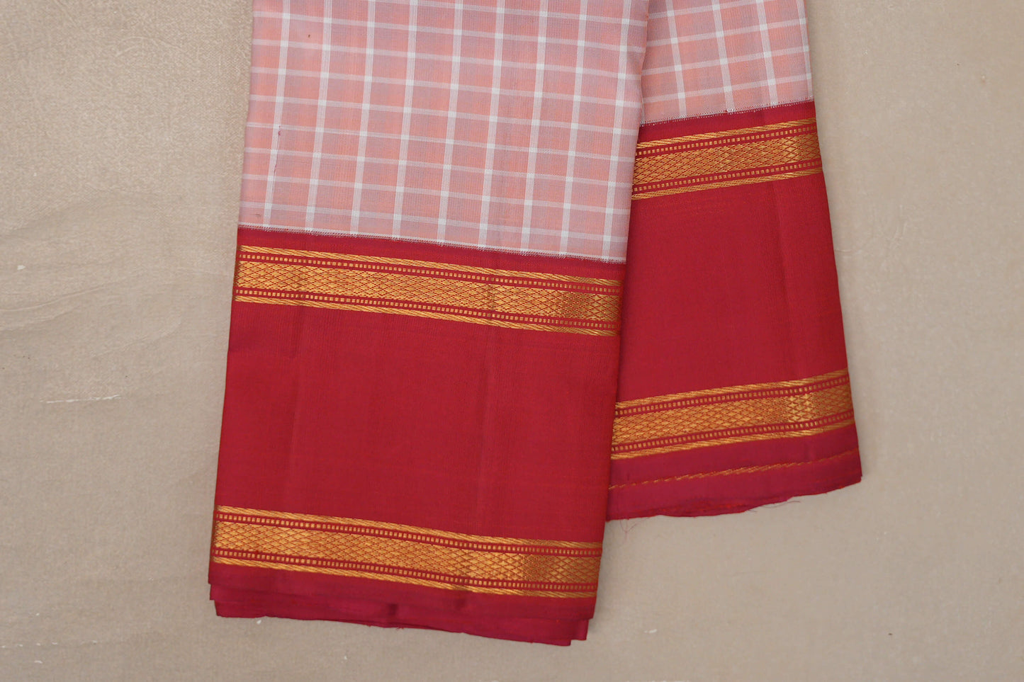 Peach Pink Vintage Kanjivaram Silk Saree border zoom