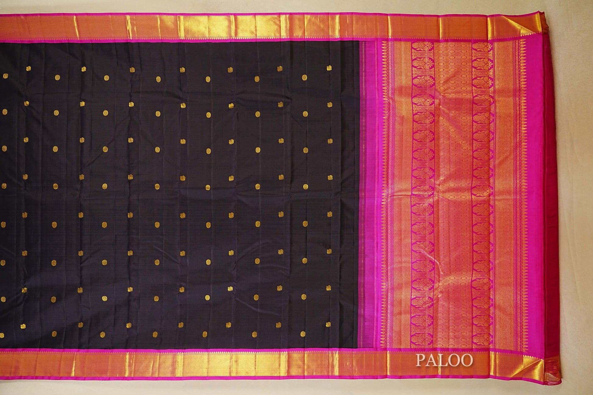 Dark Navy Blue with Rani Pink Borders Vintage Kanjivaram Silk Saree Paloo