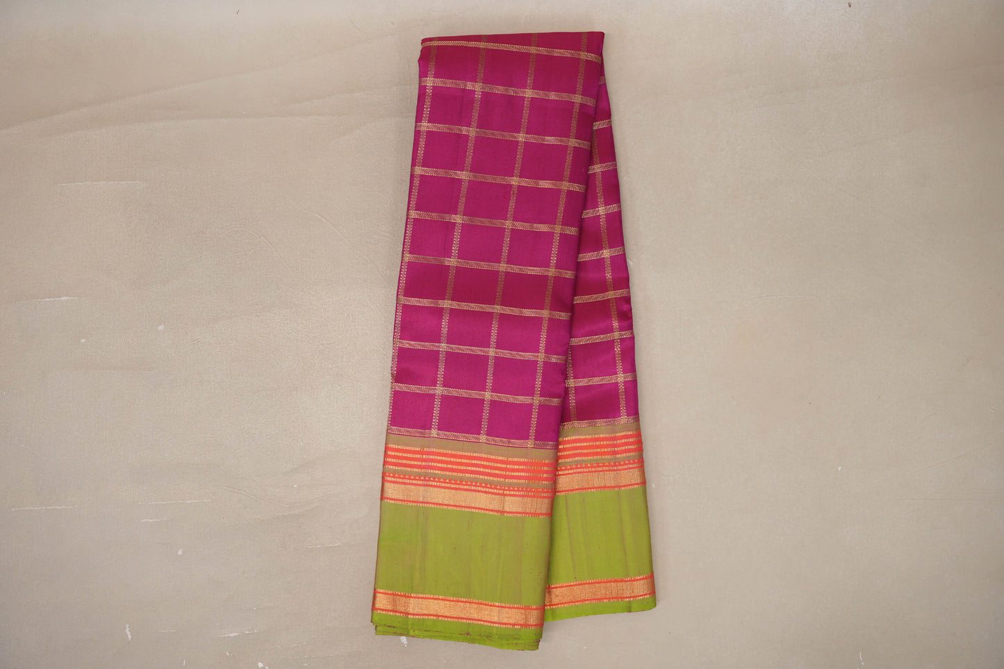 Bright Magenta Pink Vintage Kanjivaram Silk Saree border