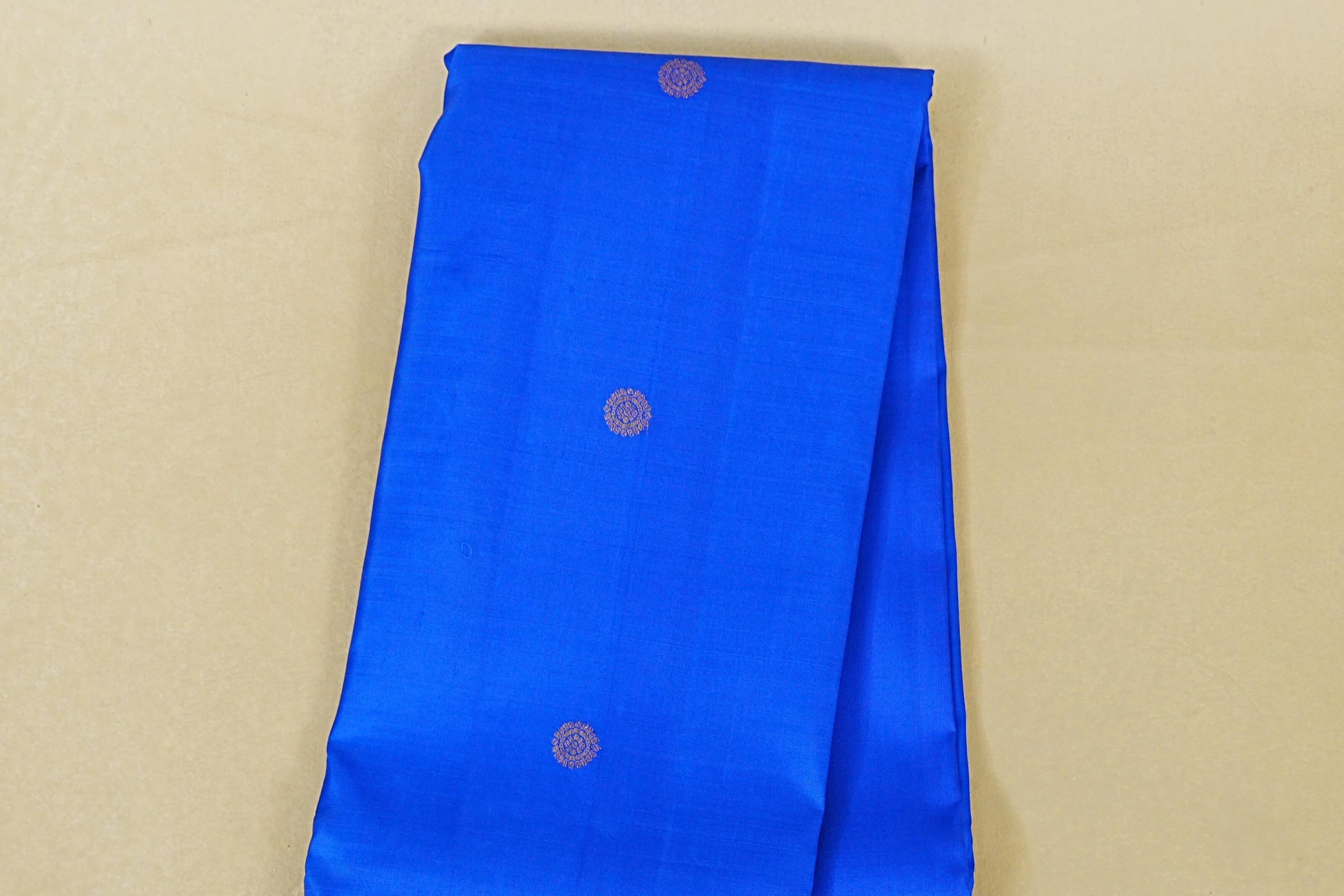 Royal Blue Vintage Kanjivaram Silk Saree body zoom