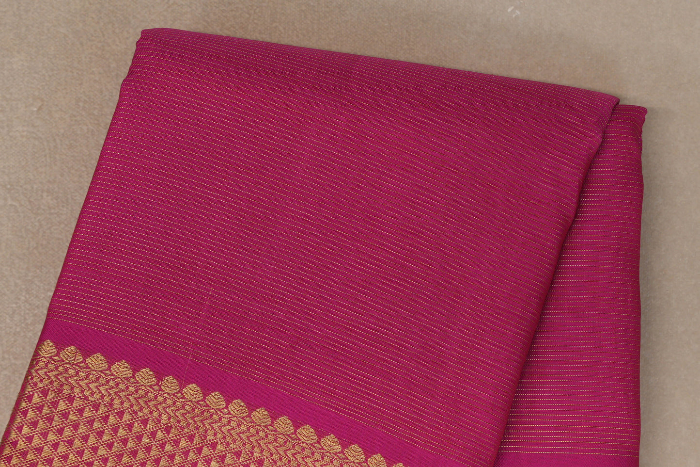 Bright Pink Kanjivaram Silk Sareebody zoom