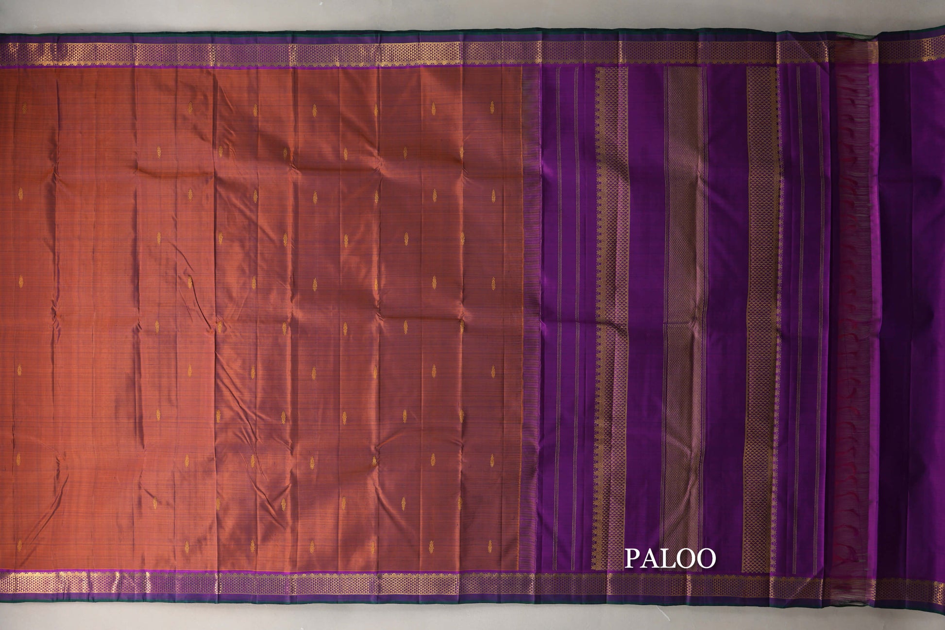 Dual Tone of Violet and Copper Brown Kanjivaram Silk Saree paloo