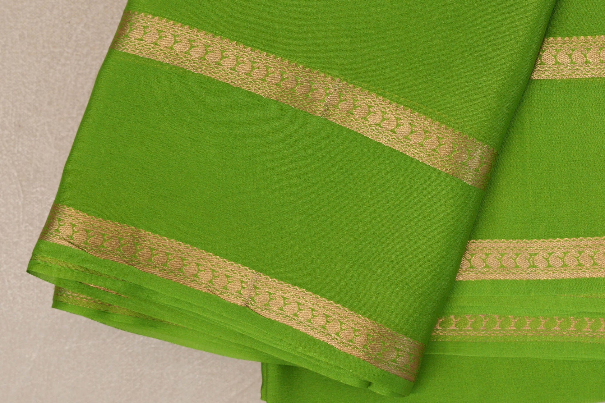 Bright Parrot Green Mysore Silk Sareeborder zoom