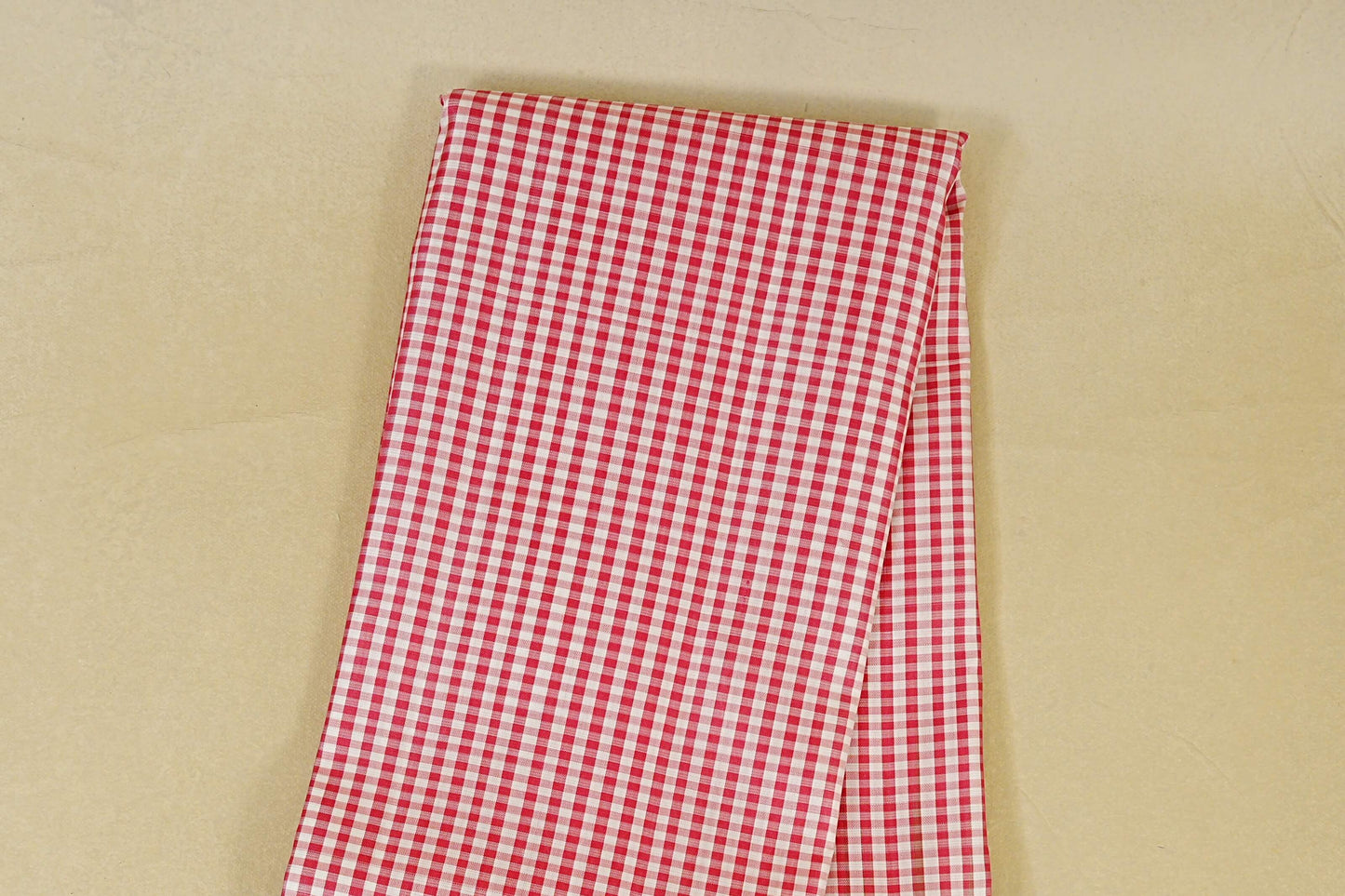 Pink and White Checks Light Weight Kanchipuram Silk Saree body zoom