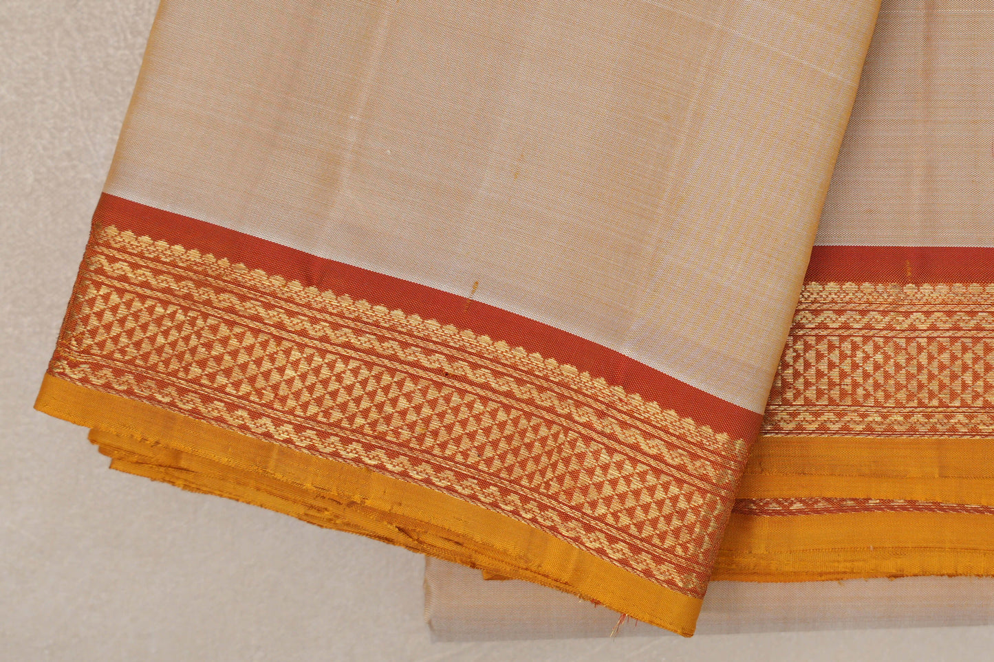 Light Mustard with Dual Tone of Red and Mustard Borders Vintage Kanjivaram Silk Saree by Shreenivas Silks PSSR019619