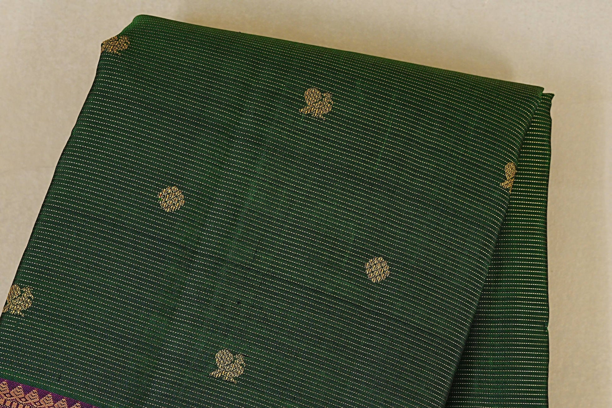 Bottle Green with Magenta Borders Heirloom Kanjivaram Silk Saree  body zoom