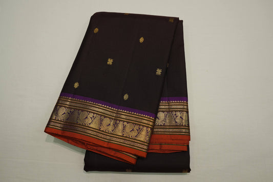 Deep brown vintage kanchipuram silk saree