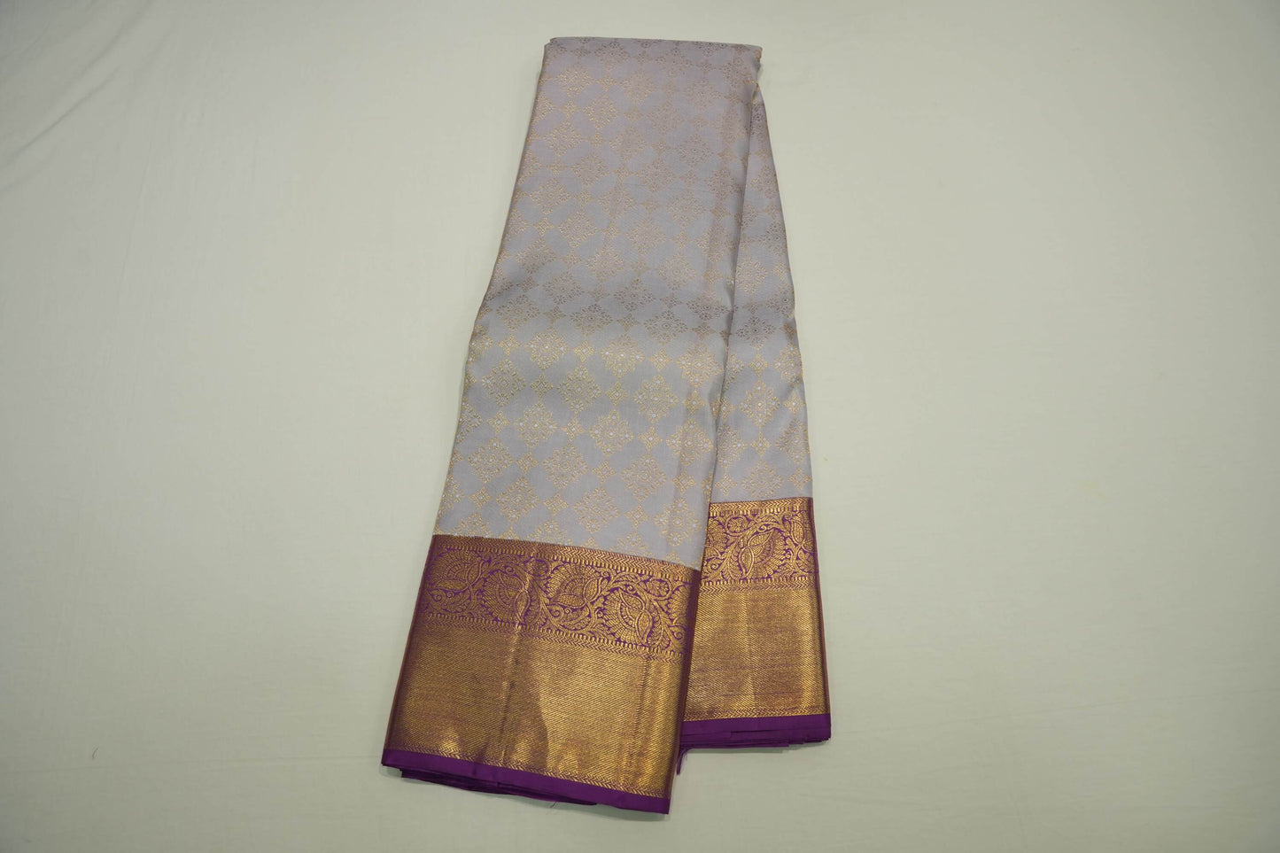 Kanjivaram Silk Saree by Shreenivas Silks PSSR017382