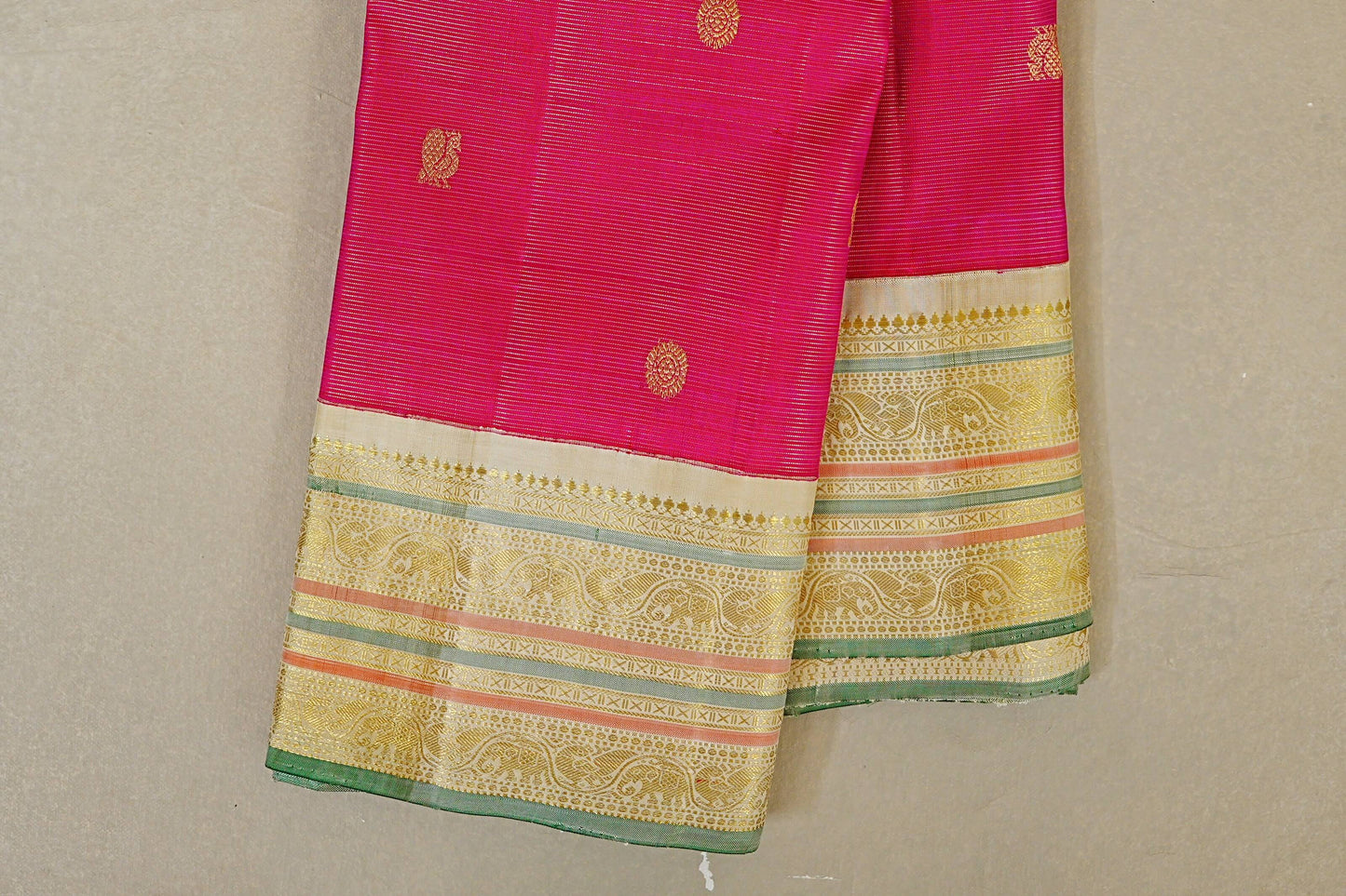 Rani Pink with Cream Borders  Vaira Oosi Vintage Kanjivaram Silk Saree border zoom
