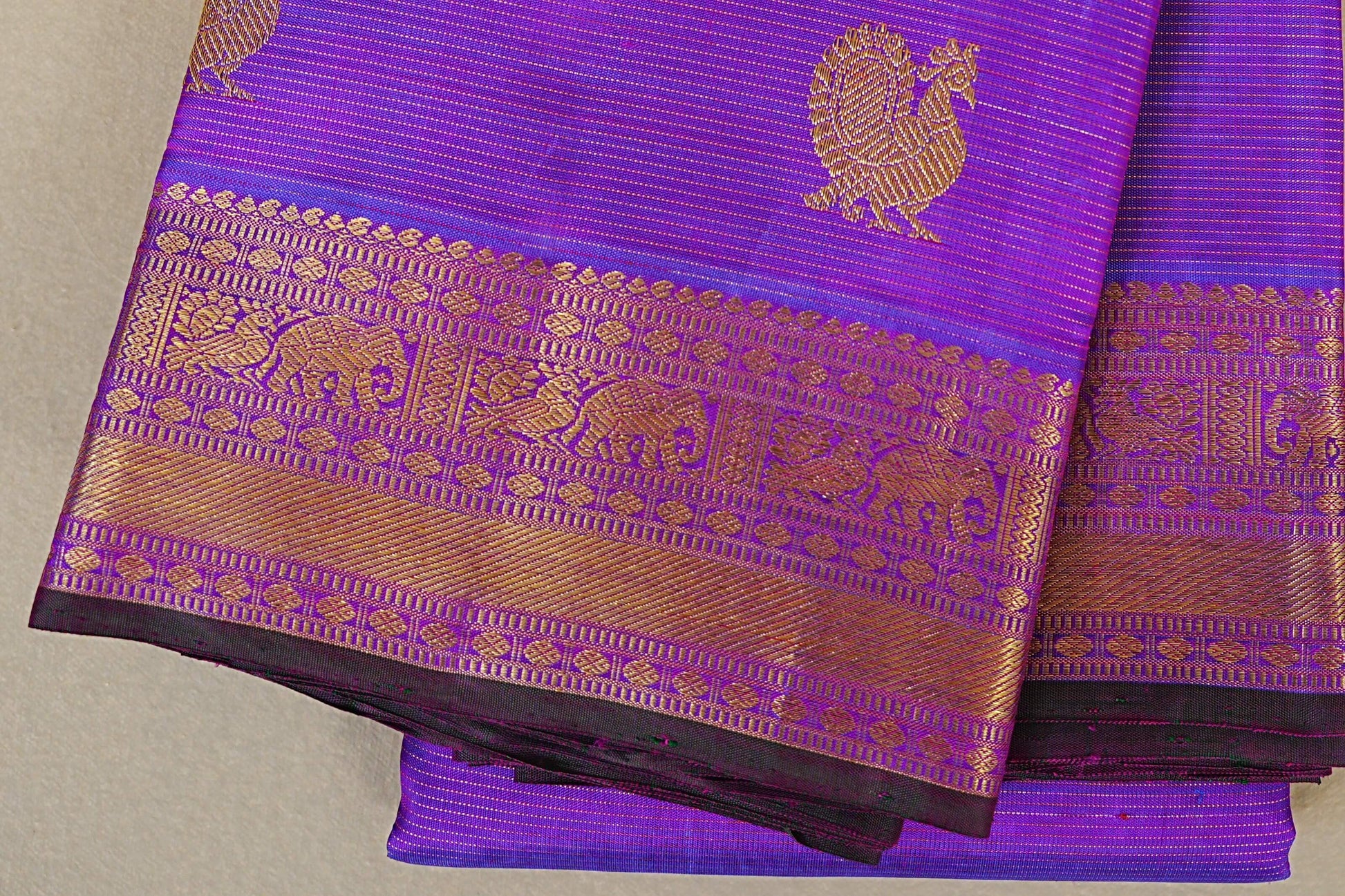 Dual Tone Purple and Blue Heirloom Kanjivaram Silk Saree border zoom
