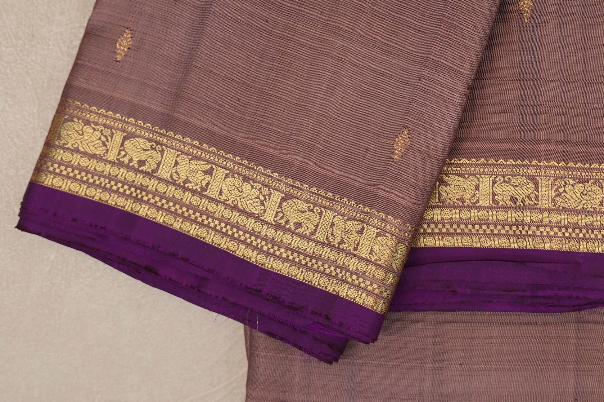 Light Coffee Brown Vintage Kanjivaram Silk Saree border zoom