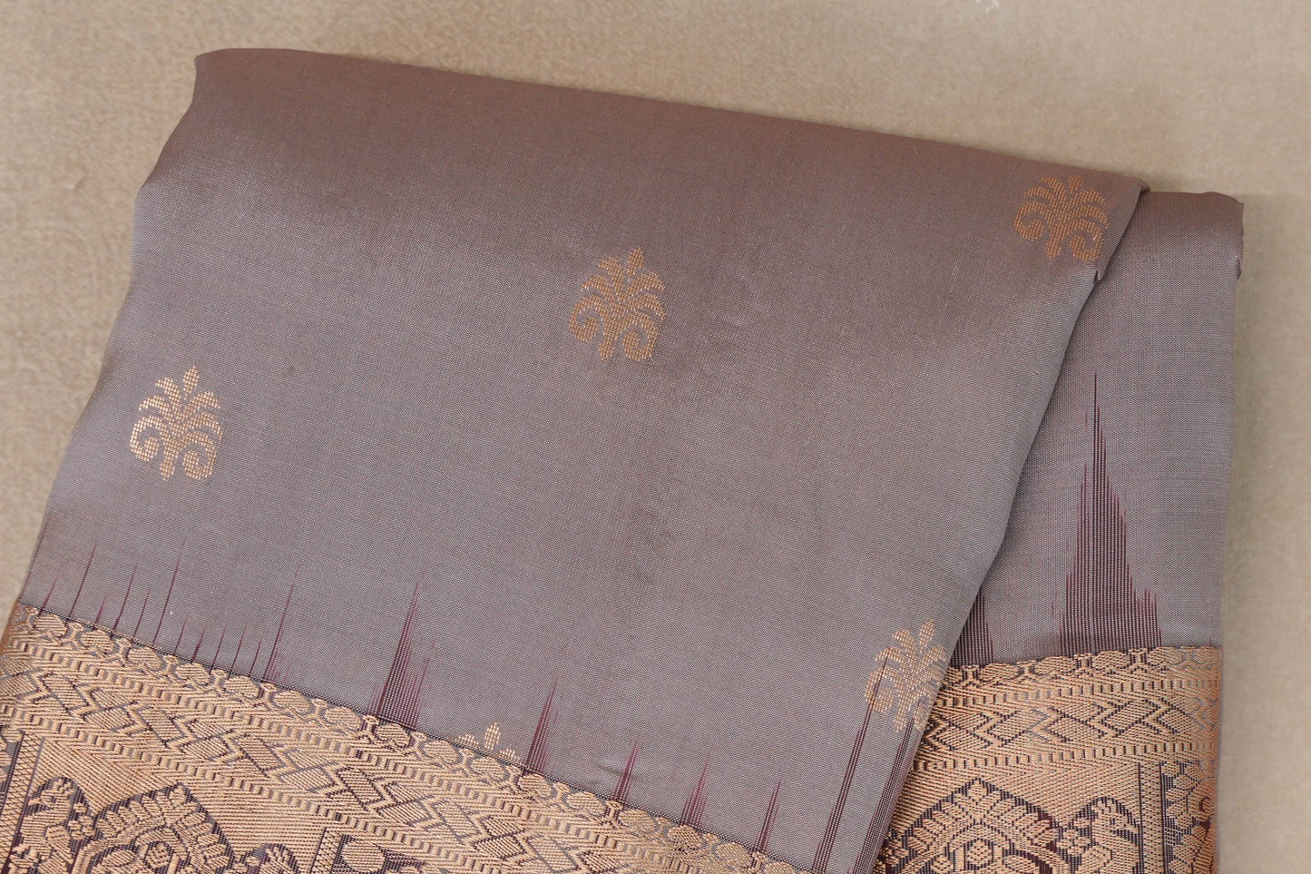 Mushroom Brown Light Weight Kanchipuram Silk Saree body zoom