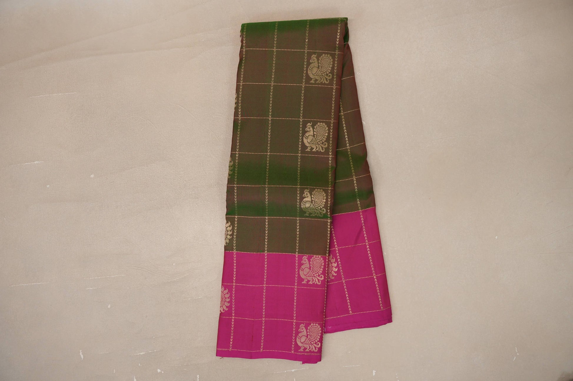 Dual Tone of Deep Maroon and Green Light Weight Kanchipuram Silk Saree   online