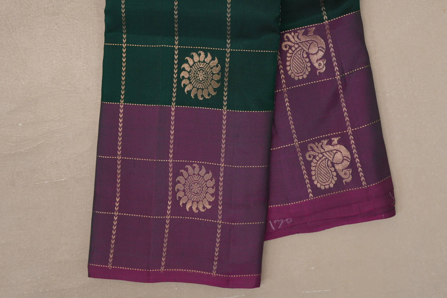 Deep Bottle Green Light Weight Kanchipuram Silk Saree border zoom