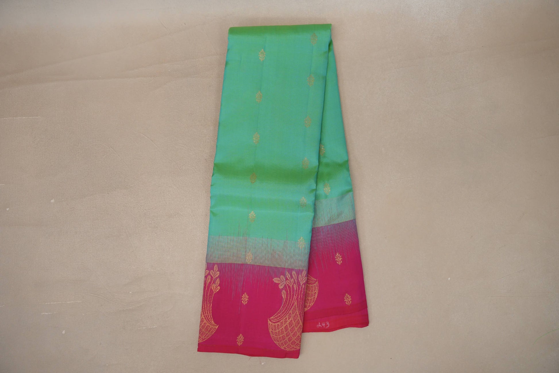 Dual Tone of Aqua Blue and Parrot Green Light Weight Kanchipuram Silk Saree online