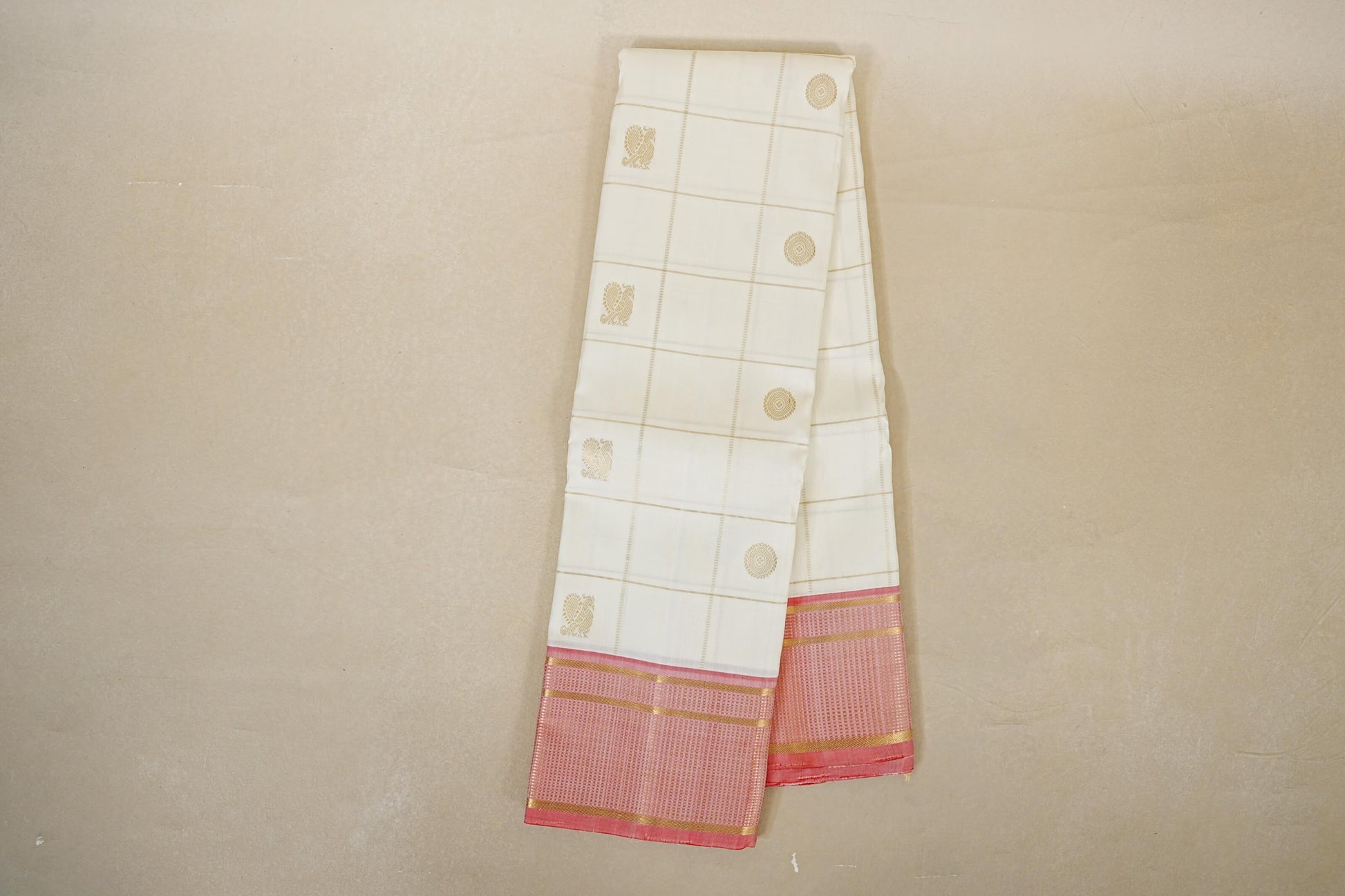 Off White with Peach Pink Borders Vintage Kanjivaram Silk Saree online
