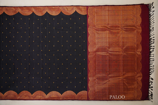 Black Vintage Kanjivaram Silk Saree paloo