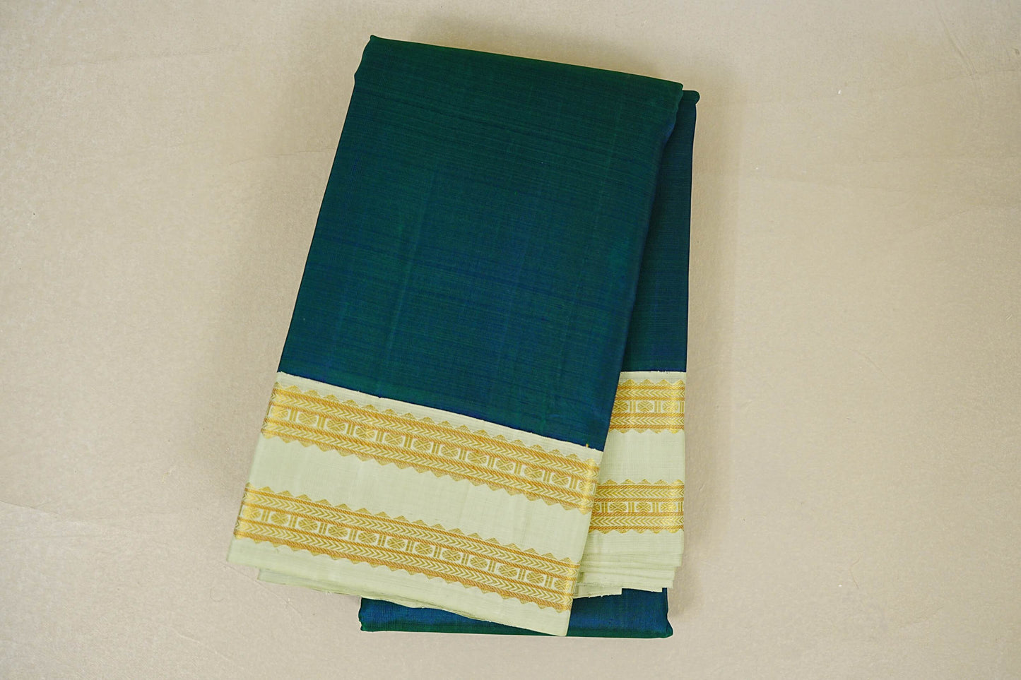 folded Peacock Green Kanjivaram Silk Saree