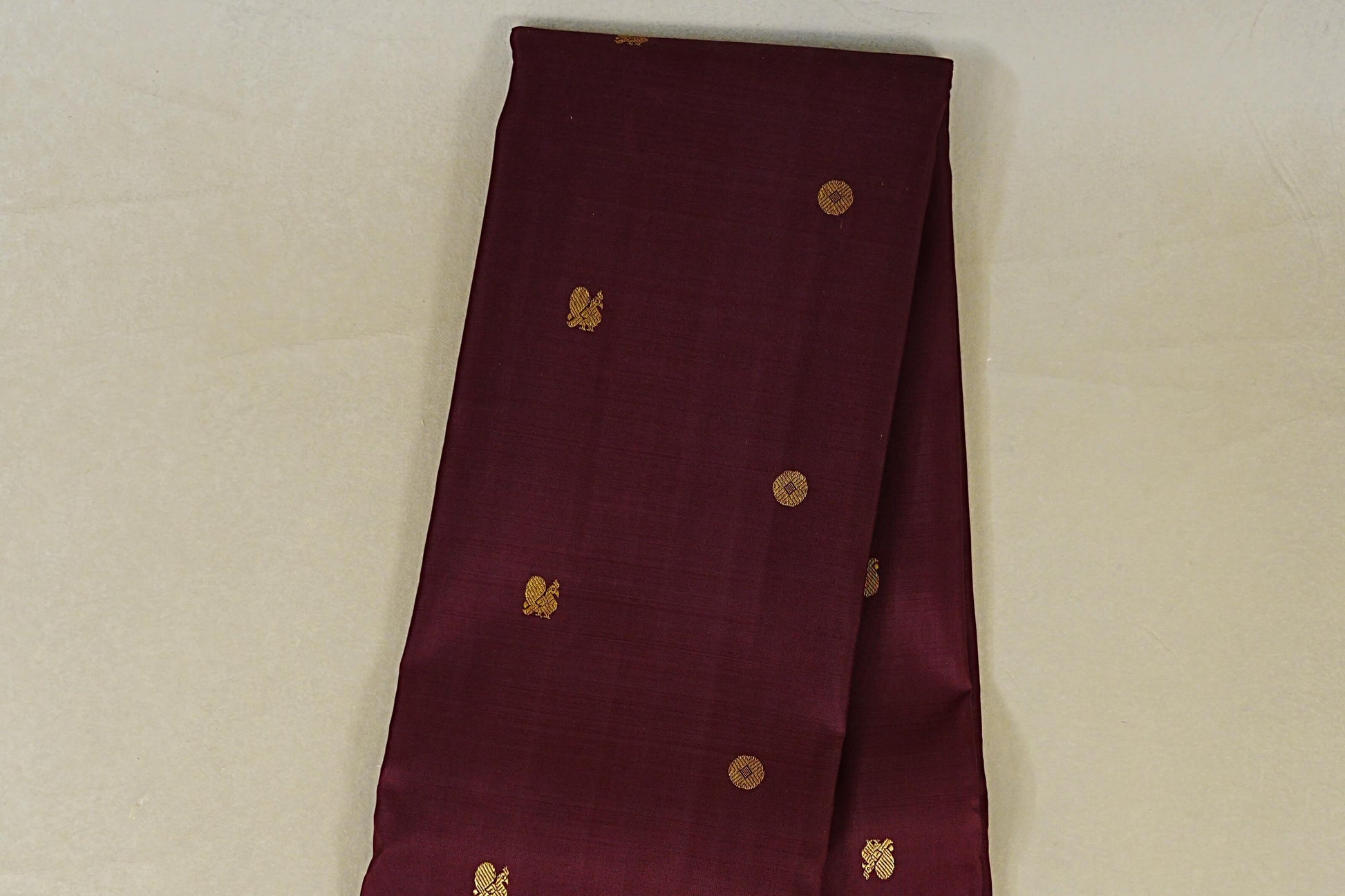 Deep wine Maroon Vintage Kanjivaram Silk Saree body zoom