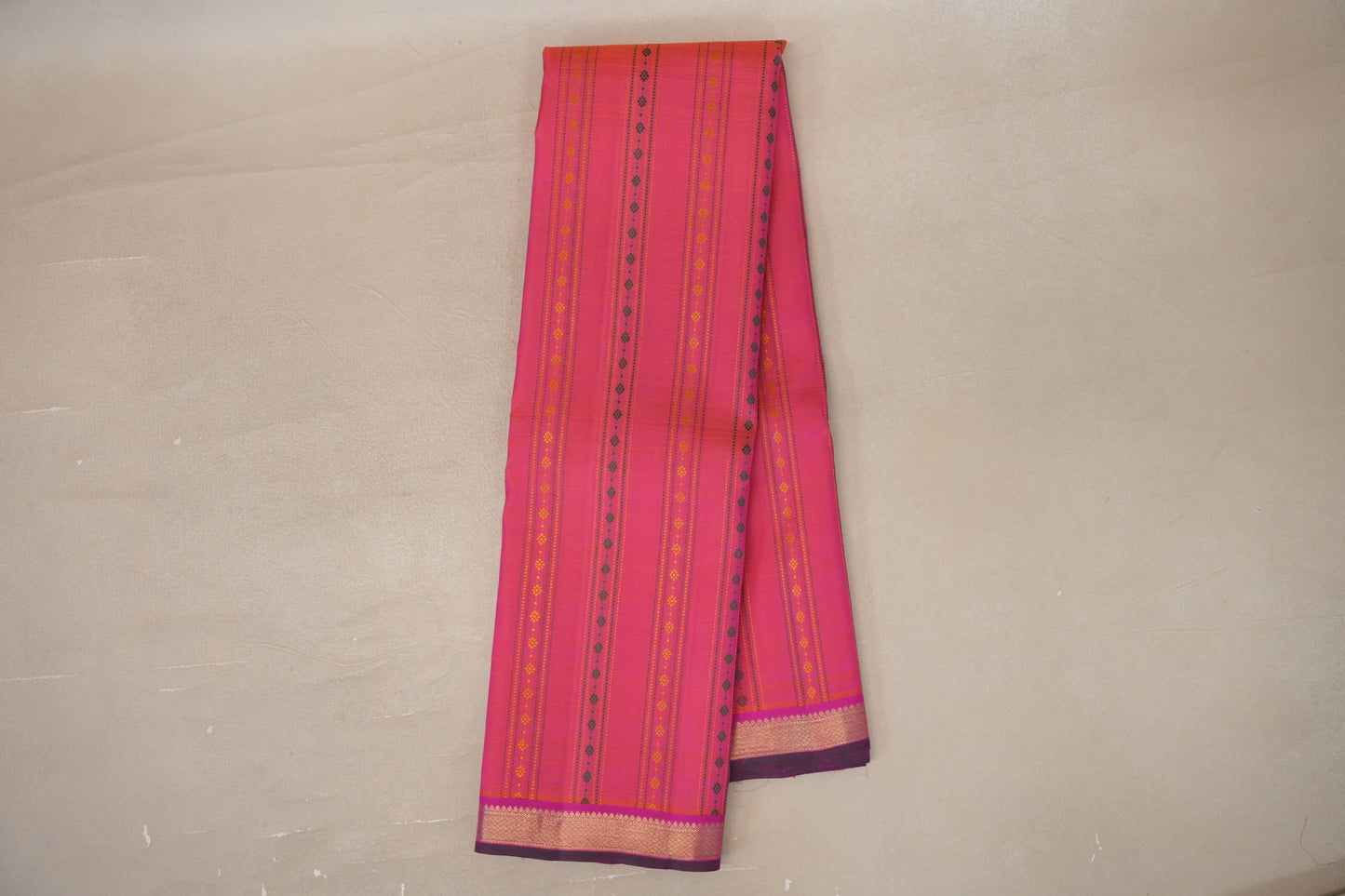 Online Dual Tone of Orange & Pink Vintage Kanjivaram Silk Saree