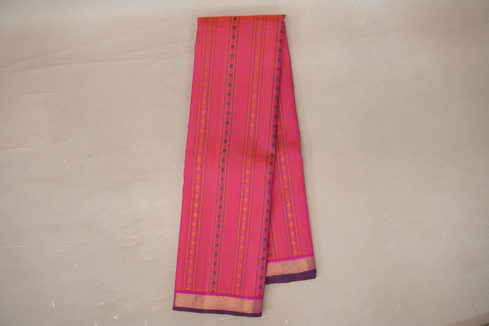 Online Dual Tone of Orange & Pink Vintage Kanjivaram Silk Saree