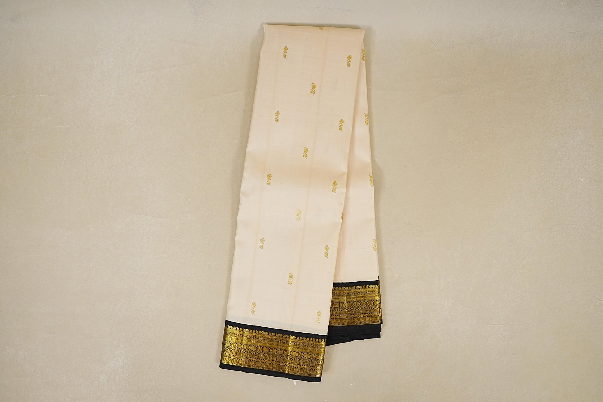 Cream Vintage Kanjivaram Silk Saree online