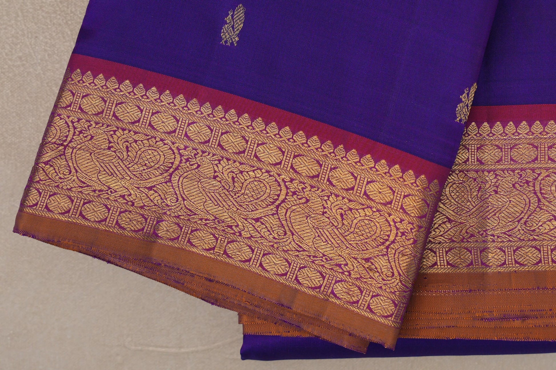 Indigo Violet Vintage Kanjivaram Silk Saree border