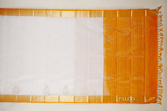 Cream Light Weight Kanchipuram Silk Saree  paloo