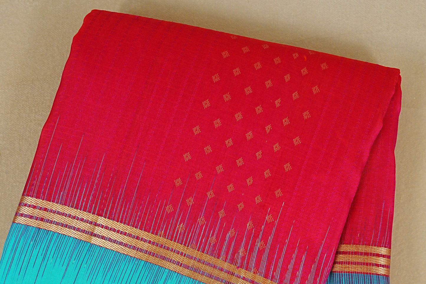 Rani Pink Light Weight Kanchipuram Silk Saree body zoom