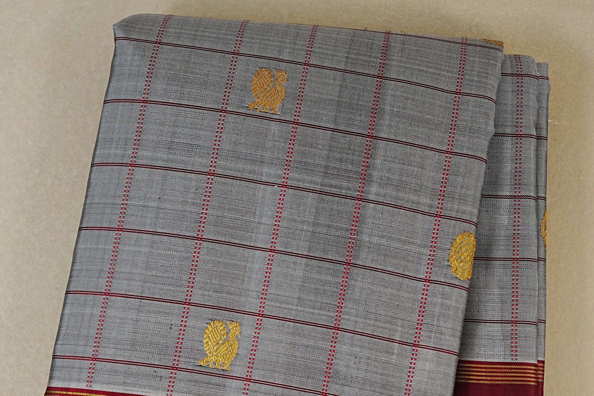 Grey Vintage Kanjivaram Silk Saree body zoom