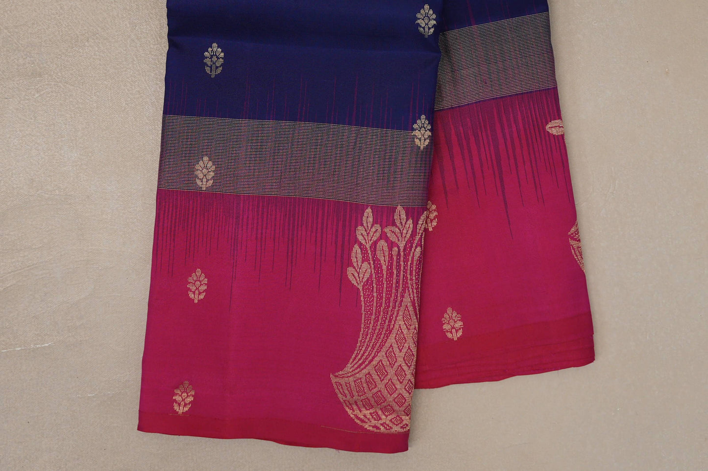 Deep Blue Light Weight Kanchipuram Silk Saree border