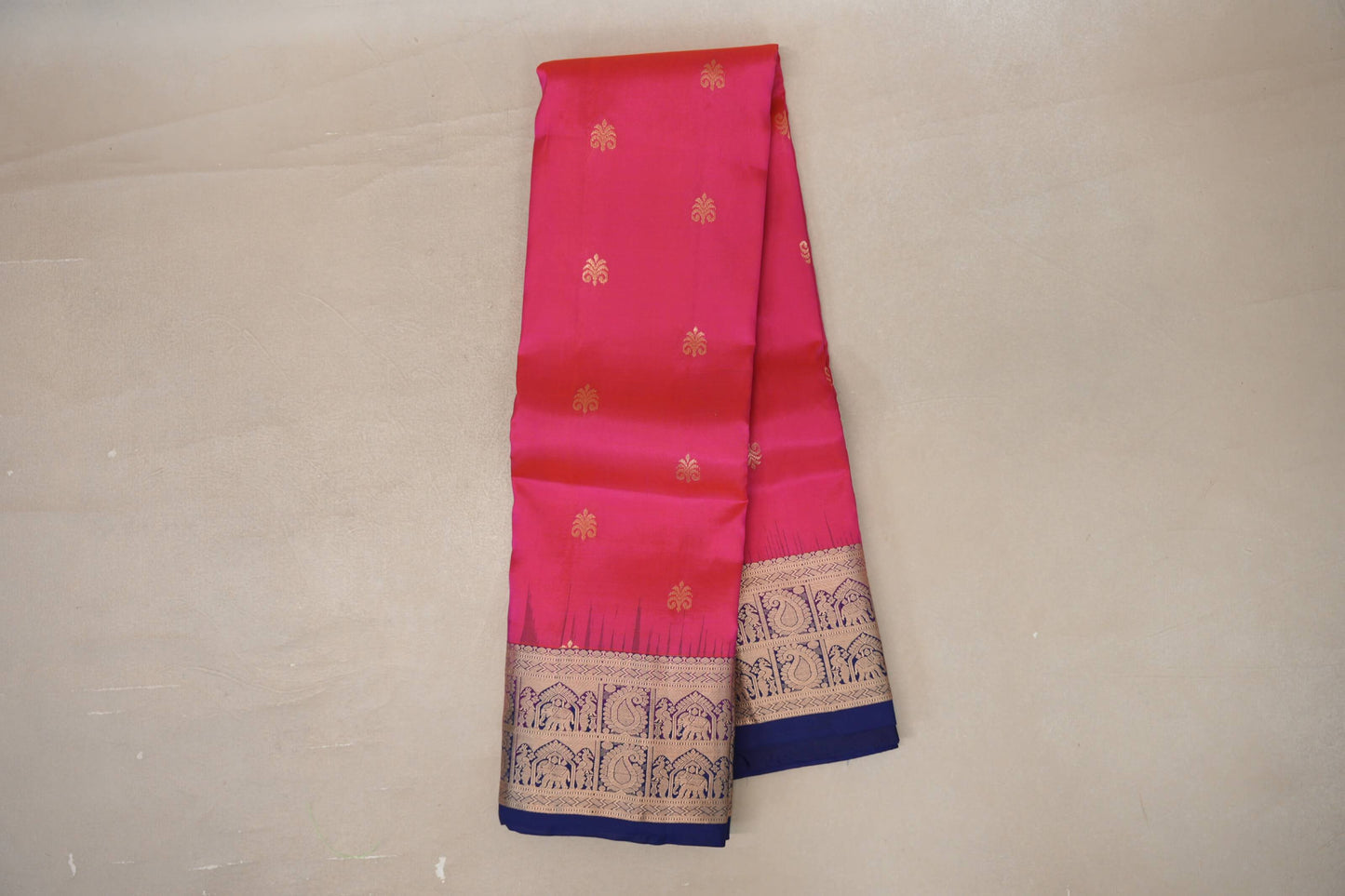 Online Orangish Pink with Deep Blue Borders Light Weight Kanchipuram Silk Saree