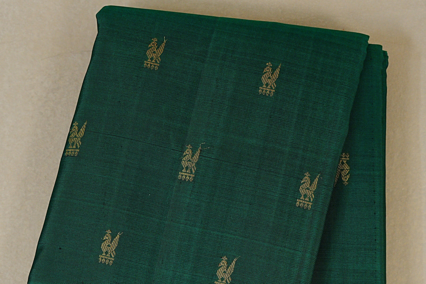 Medium Green Vintage Kanjivaram Silk Saree body zoom