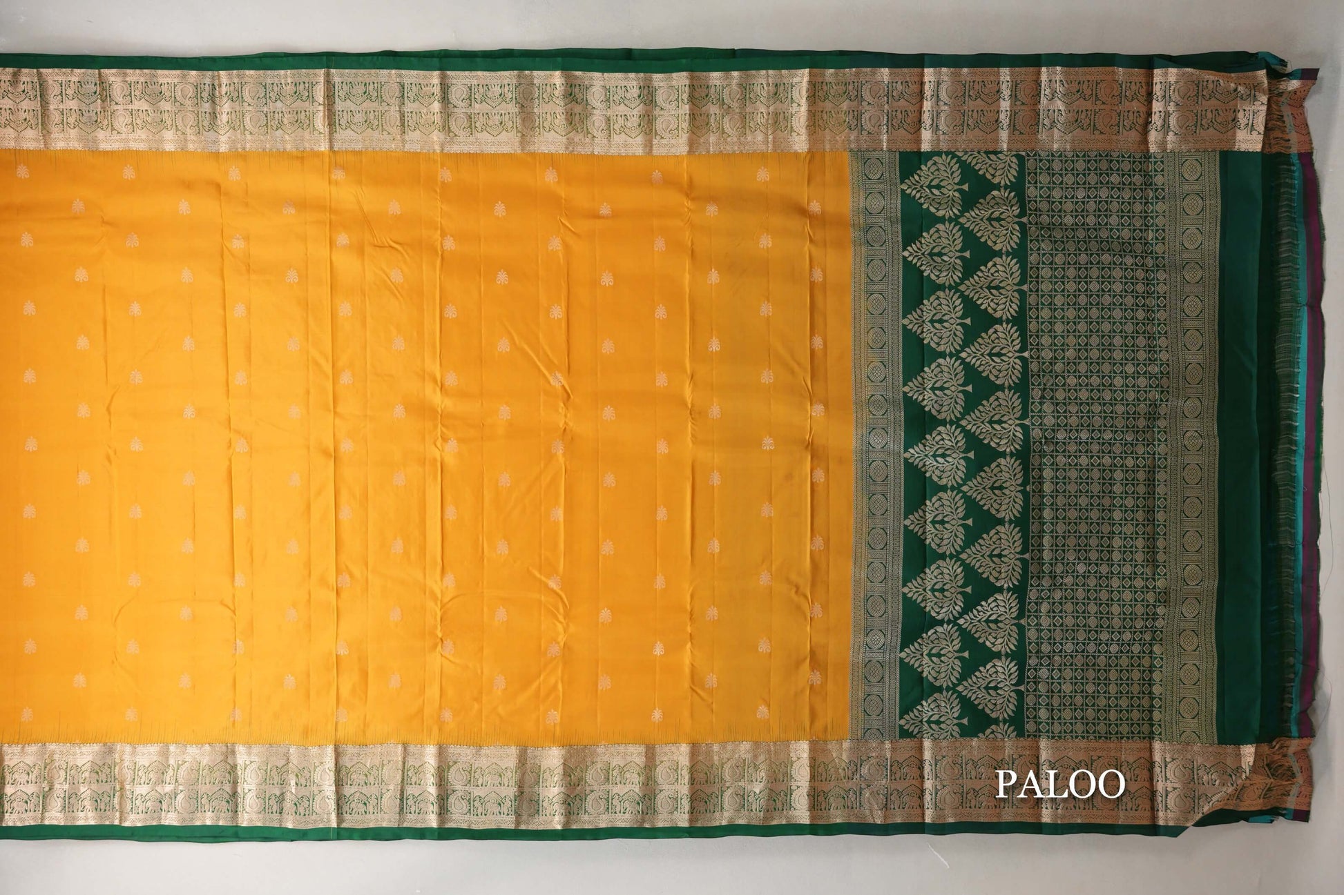 Bright Mango Yellow with Bottle Green Borders Light Weight Kanchipuram Silk Saree paloo