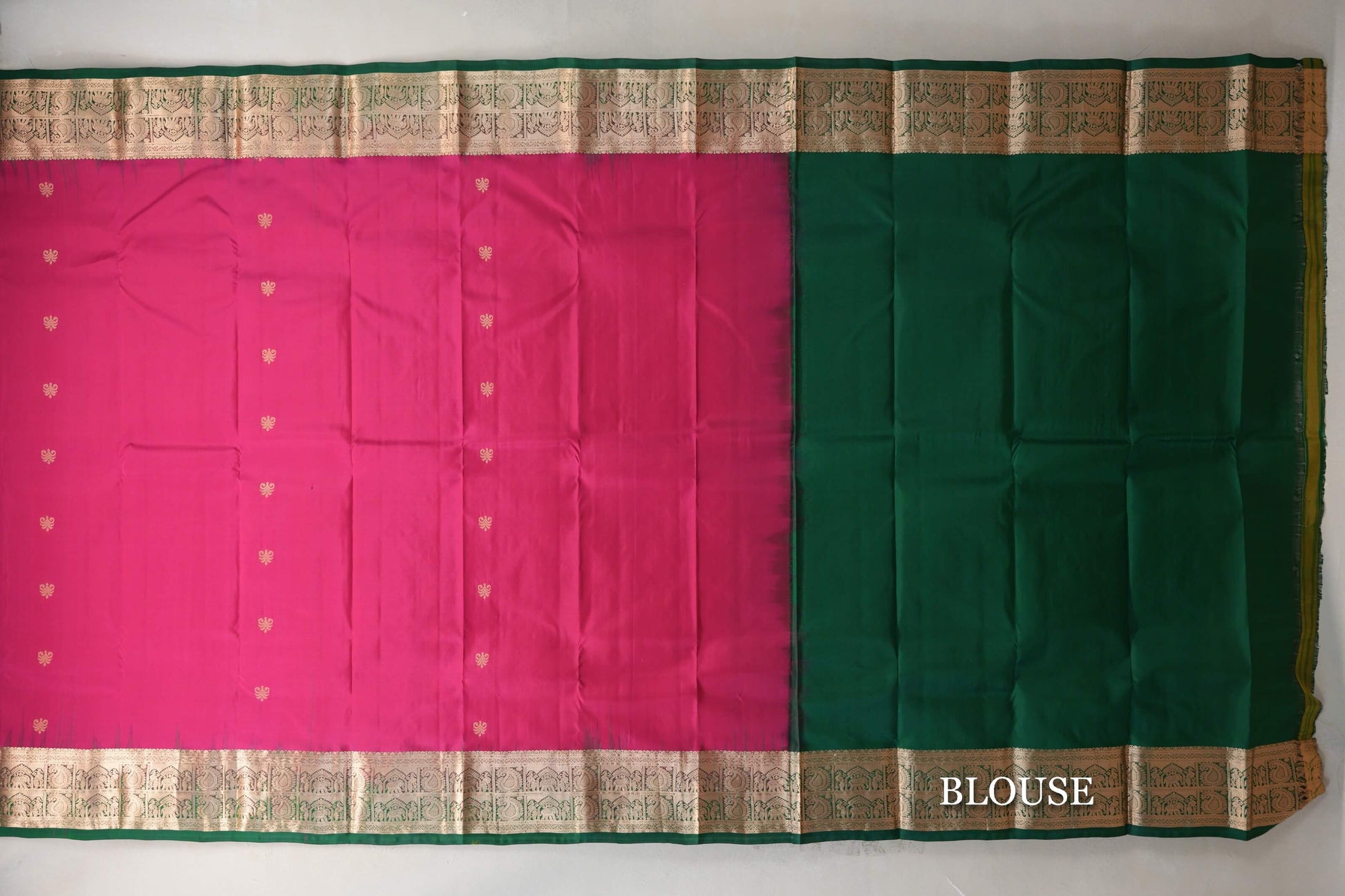 Rani Pink with Bottle Green Borders Light Weight Kanchipuram Silk Saree blouse