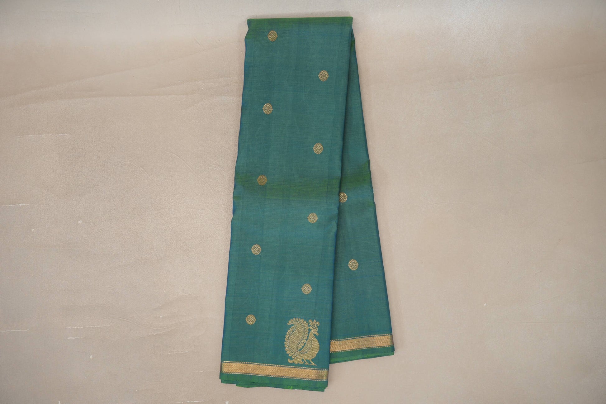 Online Dual Tone of Parrot Green & Classic Blue Plant Based Kanjivaram Silk Saree