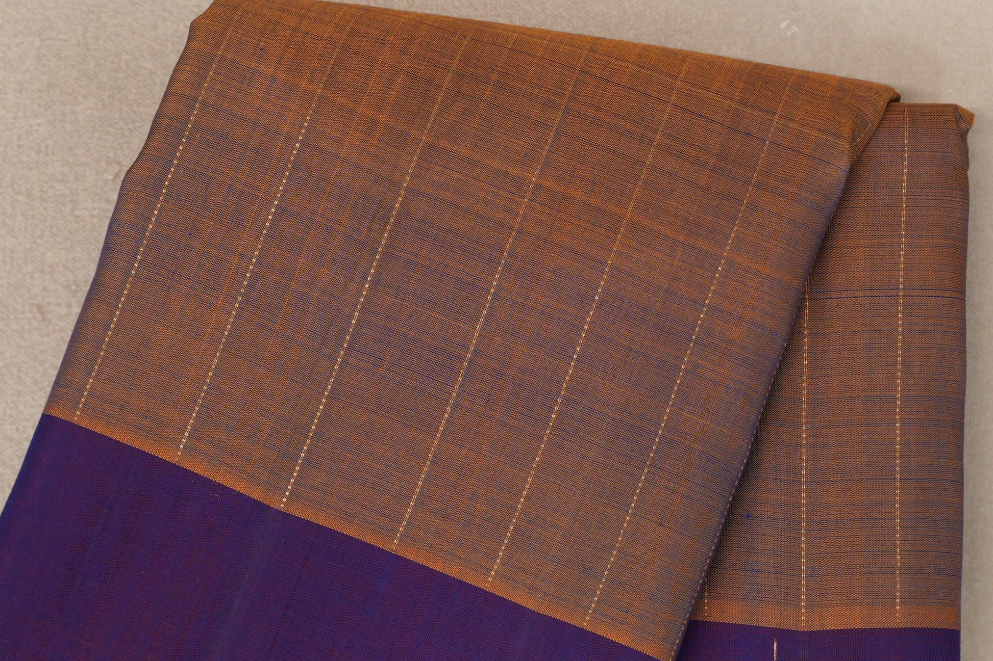 Dual Tone of Mustard & Deep Blue Plant Based Kanjivaram Silk Saree body