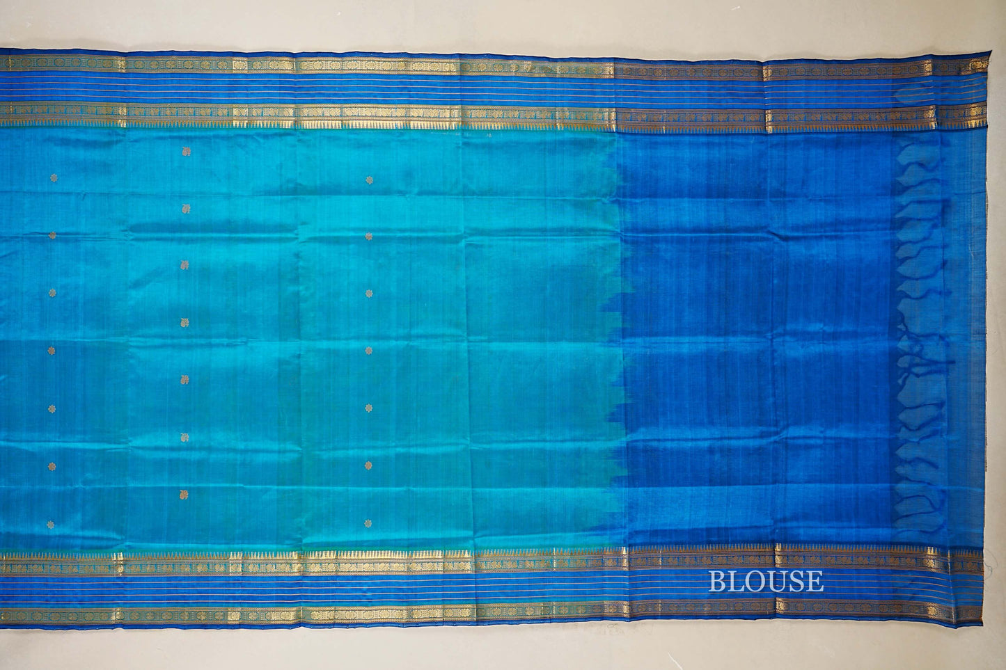 Peacock Blue with Deep Blue Borders Silk Cotton Saree blouse
