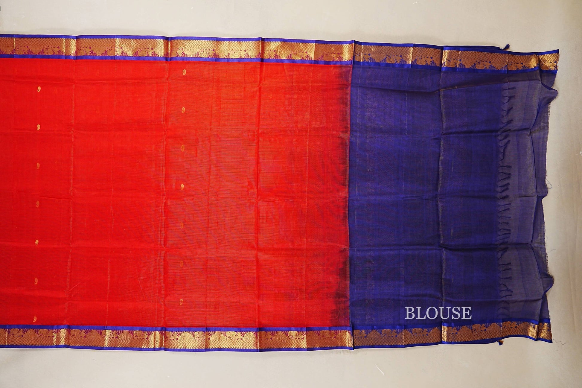 Bright Red Vaira Oosi Silk Cotton Saree blouse